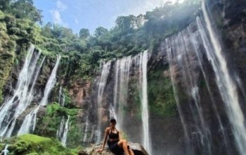 Tumpak Sewu Air Terjun Bromo
