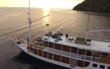 Petualangan Perahu Komodo